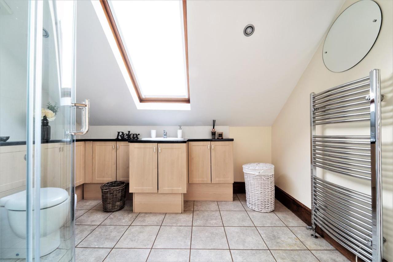 The Cottage In Chester, Sleeps 6 With Free Parking 외부 사진